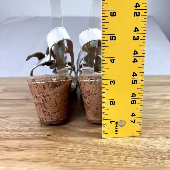 BOC Cornelis Wedge Sandals 10M White Floral Adjustable Ankle Strap Leather Upper - Picture 5 of 14